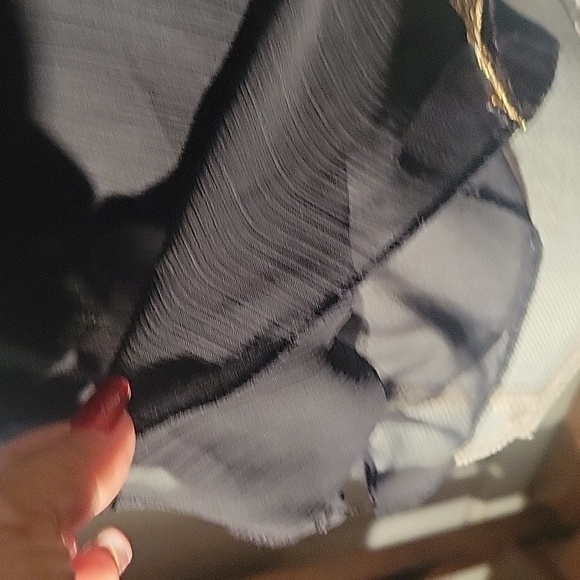 Jennifer Lopez Sheer Sleeveless Black & Gold Button Down Blouse, Size: XS - Picture 2 of 12